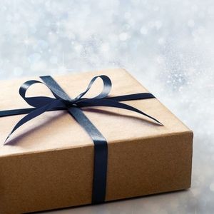 Huge Men's mystery box!